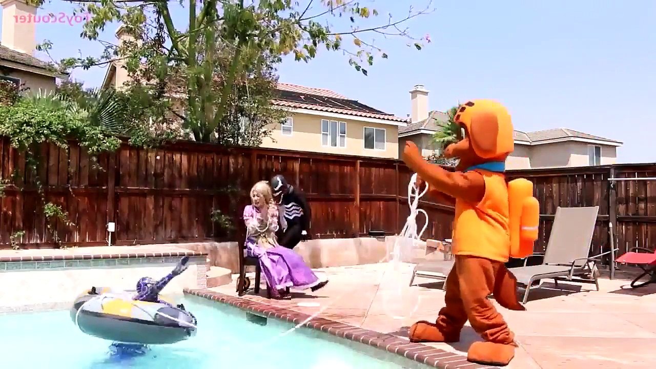 Frozen Elsa SAVED BY JOKERS & Spiderman! w/ Bad Baby Poop Maleficent Spidergirl Anna! Superhero Fun