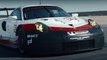 ¡Mira el nuevo Porsche 911 RSR con motor central en acción!