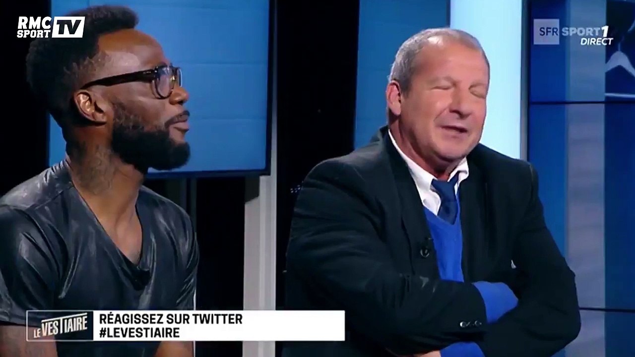 Vestiaire - La mauvaise blague de Chimbonda à un coéquipier du Havre avec du gel douche et une crème chauffante