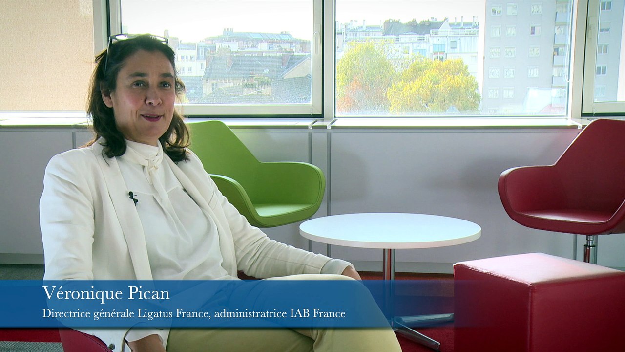 Interview de Véronique Pican, Administratrice de l'IAB France en vue du Colloque IAB France 2016 #ConsumerFirstVeronique