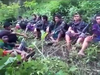 জীবন বাঁচাতে বাংলাদেশ সীমান্তে রোহিঙ্গাদের ভিড়