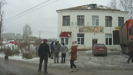 Un mur s'effondre en Pologne