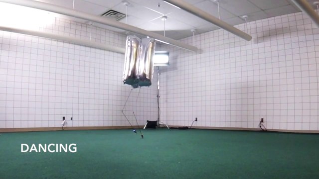 Ballu, un étrange robot-ballon qui marche sur l'eau