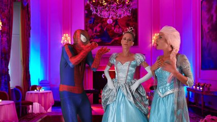 Is Spiderman CHEATING on Frozen Elsa w/ Cinderella? Joker Dance Prank w/ Black Maleficent & Olaf