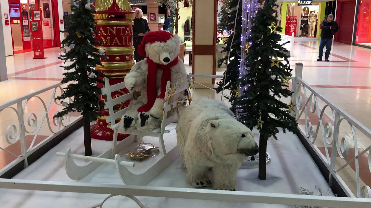 gallérie casino 49300 cholet Le 17 11 2016 matin illuminations Noël 2016 de Dany