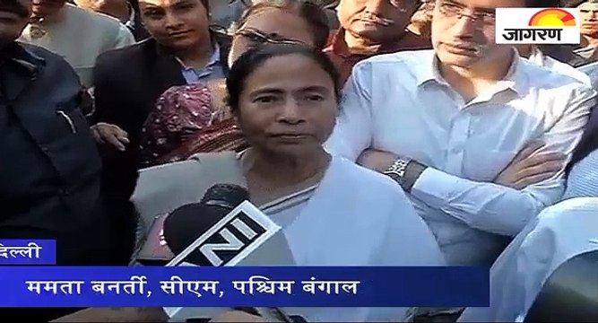 नोटबंदी के खिलाफ ममता-केजरीवाल का मोर्चा