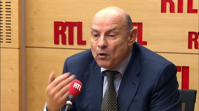 Jean-Marie Le Guen : la rose de Marine Le Pen est une falsification