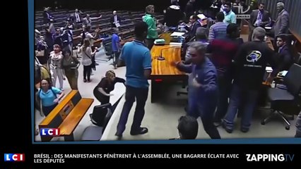 Brésil : Des manifestants pénètrent à l’Assemblée, une bagarre éclate avec les députés (vidéo)