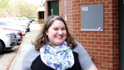 Ces animaux en peluche passent d'adorables à terrifiants en les secouant