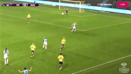 Manchester City`s Toni Duggan with an Absolute Wonderstrike in the Women's UEFA Champions League