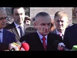Report TV - Çlirimi i Tiranës, Meta dhe Veliaj homazhe tek 'Ushtari i Panjohur'