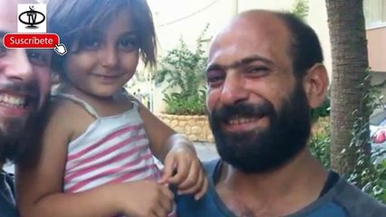 Él vendía bolígrafos en la calle, hasta que un extraño le tomo una foto a su hija…