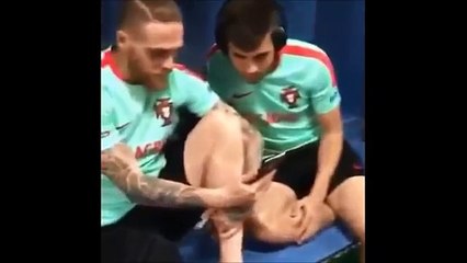 Cristiano Ronaldo & Portugal - Mannequin Challenge - Nov 2016