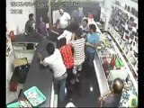 Thief caught red handed in mobile phone shop| When they catch him|Youngster's Choice.