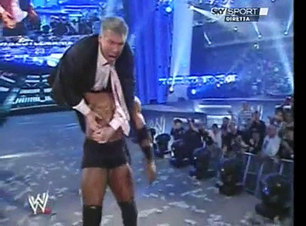 Partecipazione di Donald Trump a Wrestlemania 23 (ITALIANO)