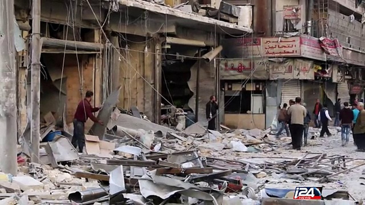 غارات سورية وروسية على ريف حلب توقع عشرات القتلى