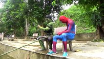 Spiderman vs MALEFICENT ! w/ Frozen Elsa,Joker, Anna,Hulk Super hero