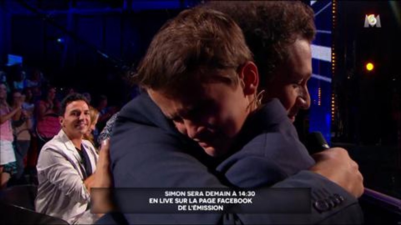 La France a un incroyable talent : Simon jeune magicien fait pleurer tous les jurés