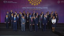 Ministros y empresarios de APEC inician reuniones para afrontar 