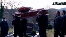 Adeus Popov: Palhaço é enterrado na Alemanha