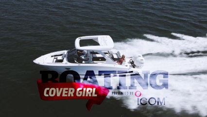 Miss November - December: Robin