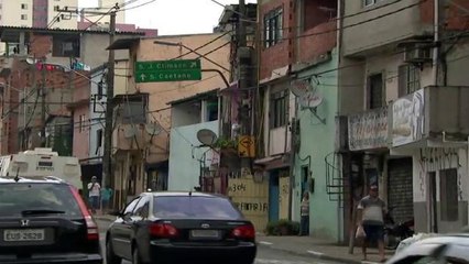 Descargar video: Pelo menos 10 motoristas foram assaltados durante arrastão em São Paulo