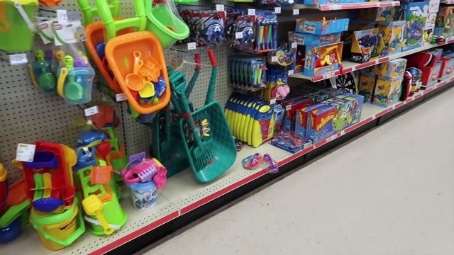 Toy Hunt At Toys R Us Shopkins 6 - Monster High - Barbie - Minecraft Toy Opening Mo