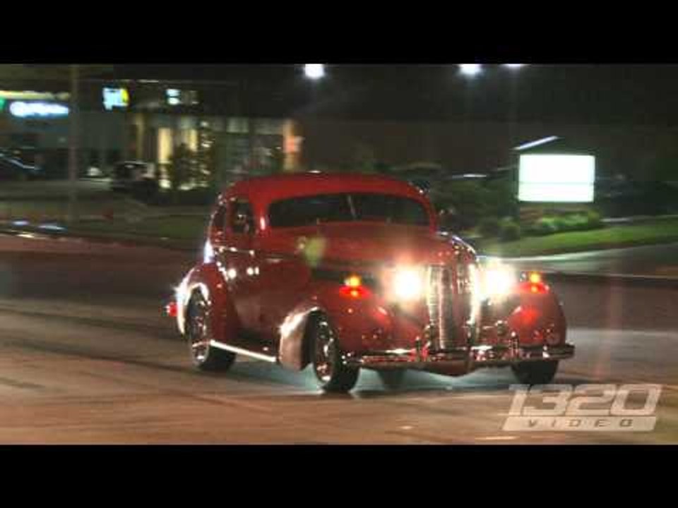 Americruise 2011 - Part 1 - BURNOUTS GALORE!