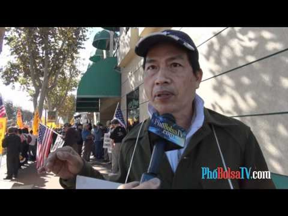 "Tôi muốn là người trung lập. Tôi đến đây chống bọn Tàu Cộng!"