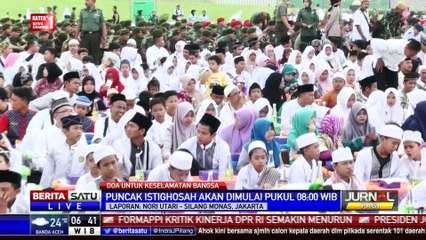 TNI-Polri dan Masyarakat Salat Istighosah di Monas
