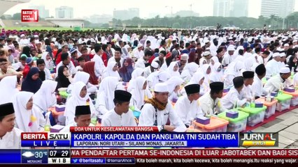 Download Video: Salat Istighosah di Monas Juga Diikuti Anak-Anak Yatim Piatu