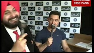 Amir Khan Come to Commentary Box and praising Imran khan -cricket