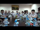 Đoàn nhà báo hải ngoại tiếp xúc với Thông Tấn Xã Việt Nam