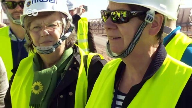 German Environment Minister at climate talks | DW News