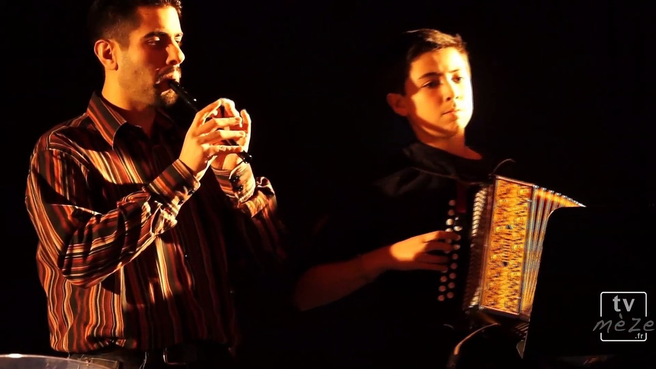 "Adiu paure carnaval" par l'atelier de musique traditionnel de Mèze