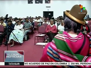 Pueblos originarios debaten sobre creación de medios de comunicación