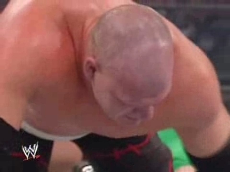 Summerslam.2007.Kane.vs.Finlay
