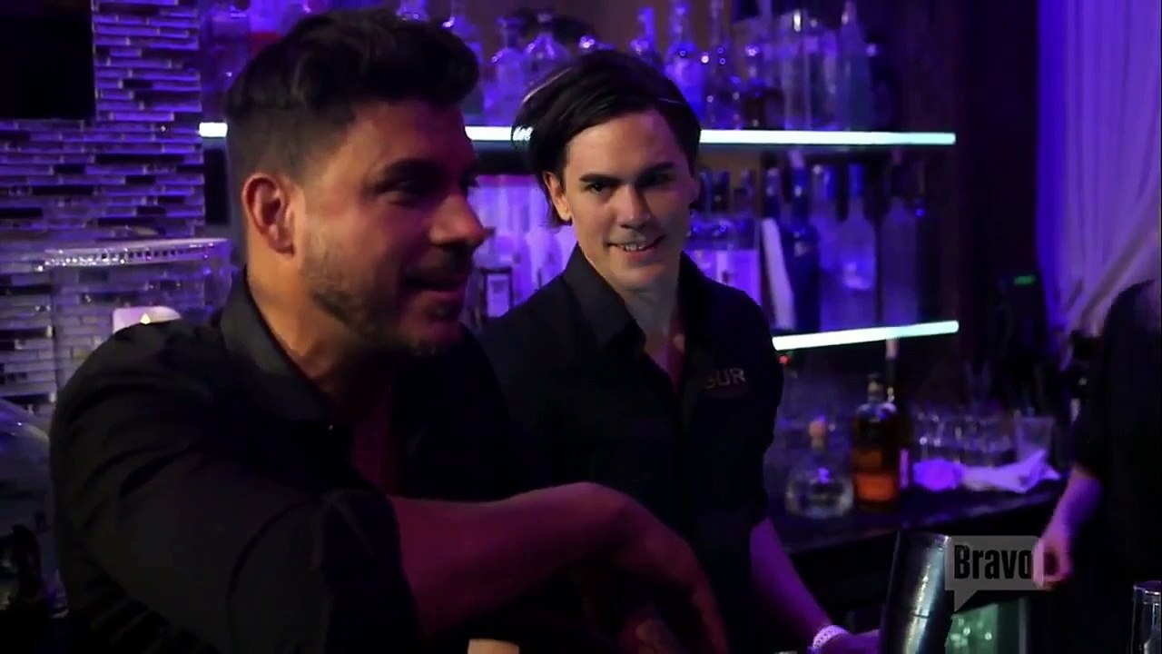 Vanderpump Rules Season 5 Episode 1