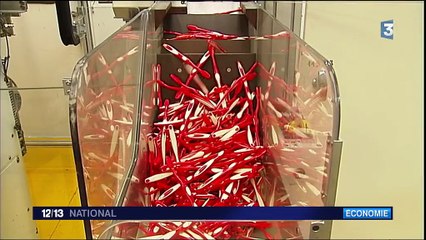 Beauvais : la dernière usine de brosses à dents made in France