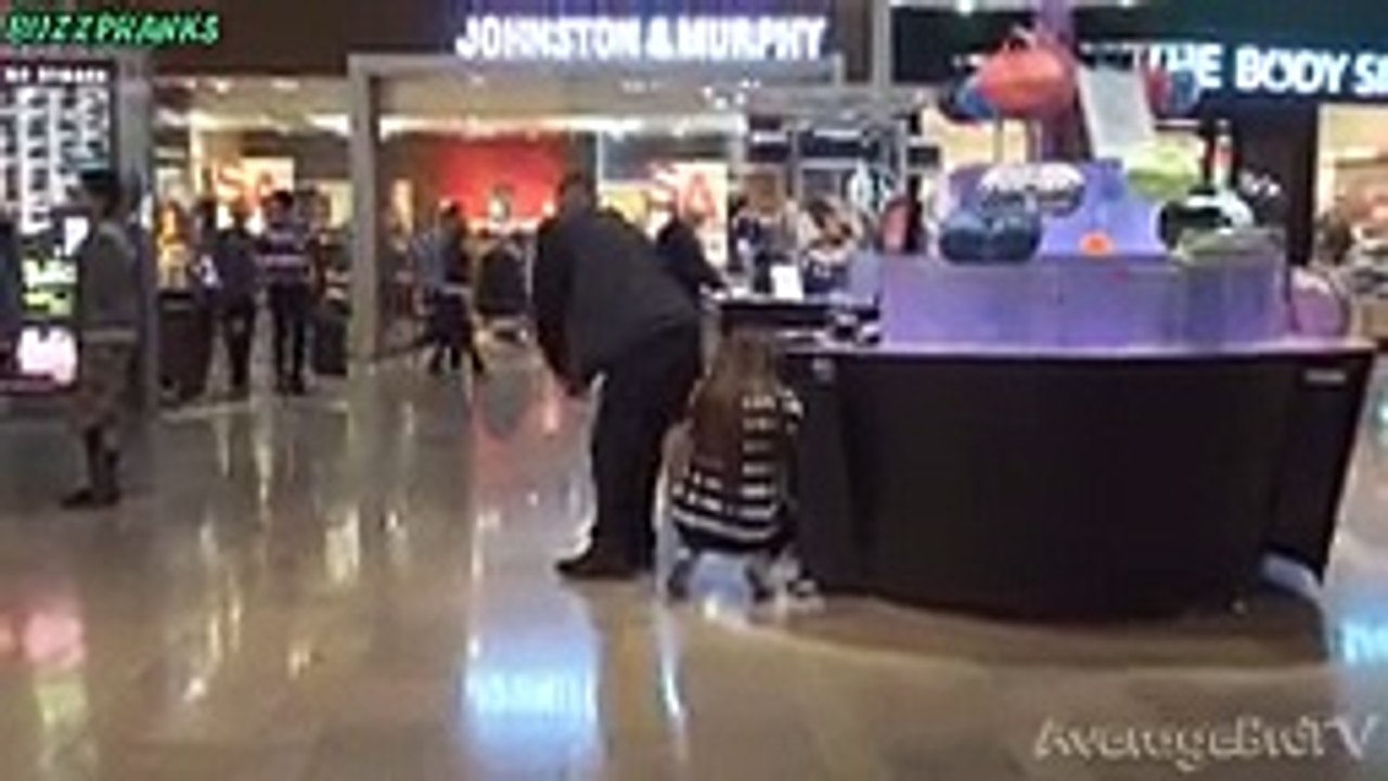 Funniest Videos 2016 - 'Try Not To Laugh Challenge' - Ultimate Public Pranks Com