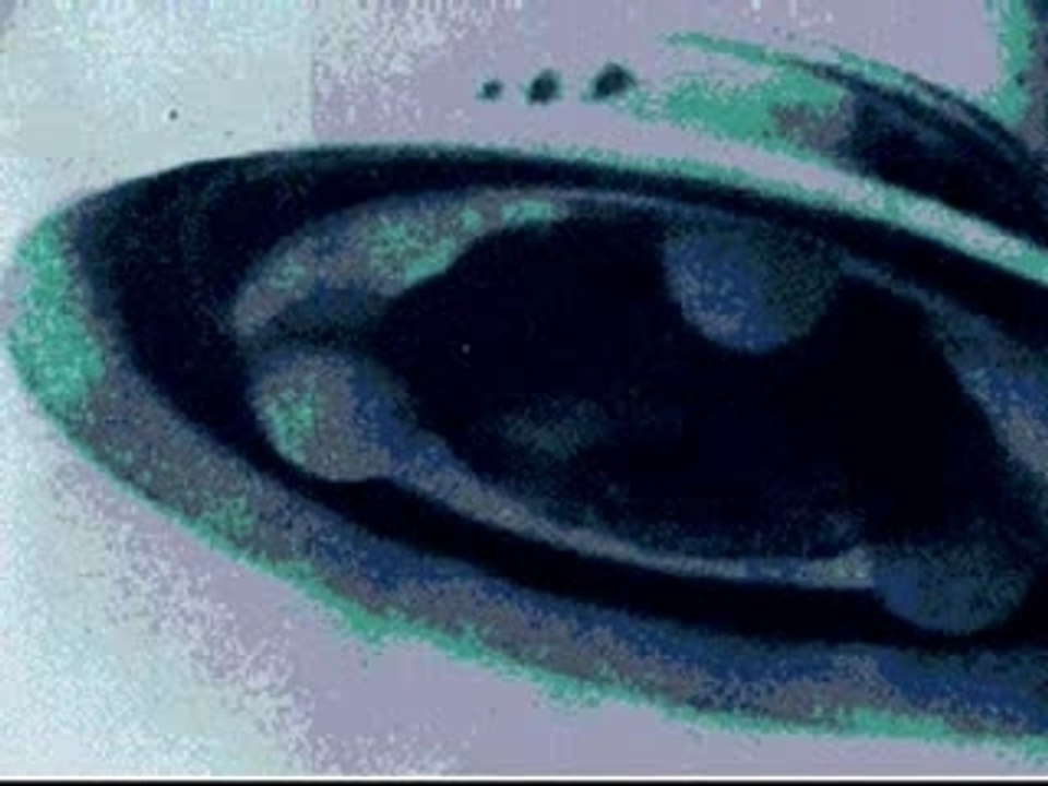 OBJETS VOLANTS DE TYPE LENTICULAIRE