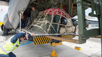 Kaikoura recibe comida y medicamentos cinco días después del seísmo que sacudió el sur de Nueva Zelanda