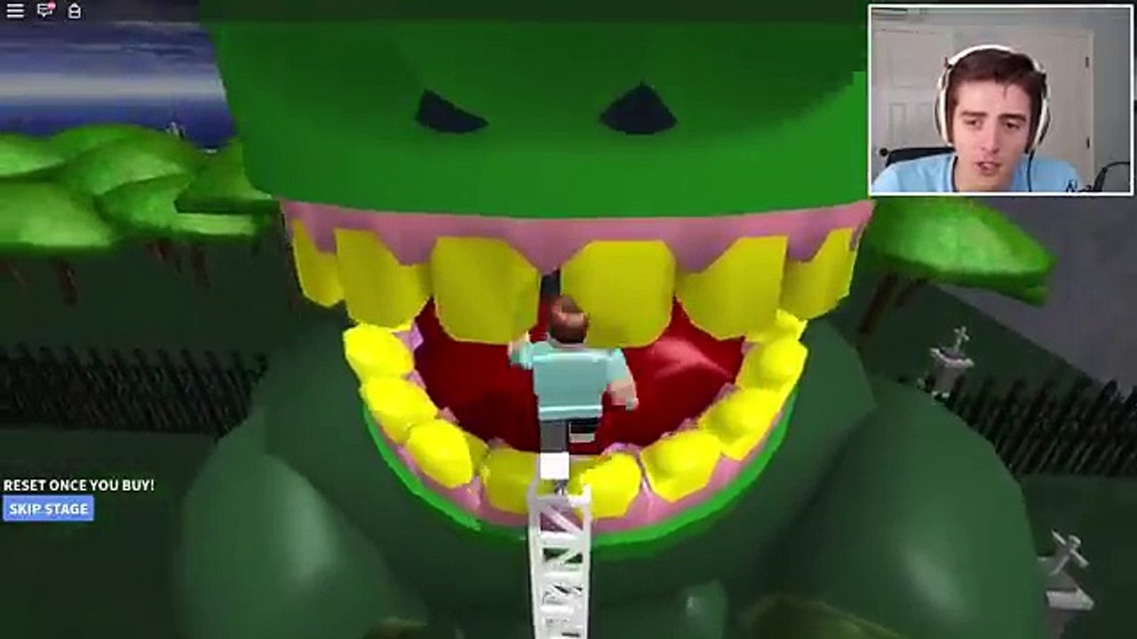 Roblox Adventures / Escape the Haunted Cemetery Obby / Attacked by Evil Zombies!