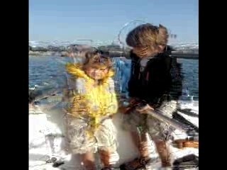 Les enfants en mini 6.50