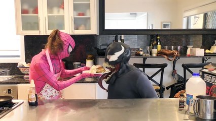 Cooking Pancakes with Pink Spidergirl, Joker and Venom part4