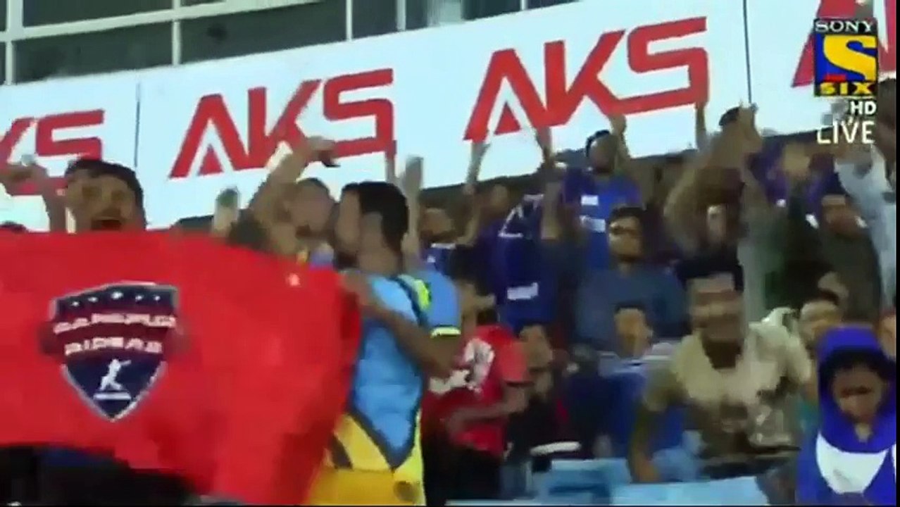 Anwer Ali takes Ahmed Shehzad’s Wicket, BPL 2016 - cricket