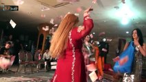 DIVYA PERFORMING PEHLA SALAAM | MUJRA DANCE  | 2016 | YouTube