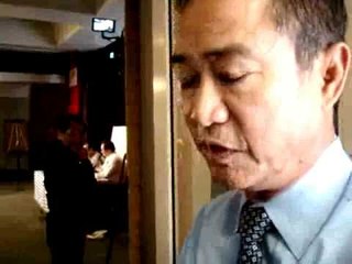 Phóng viên Đoàn Trọng trước buổi hội thảo Tự Do Báo Chí