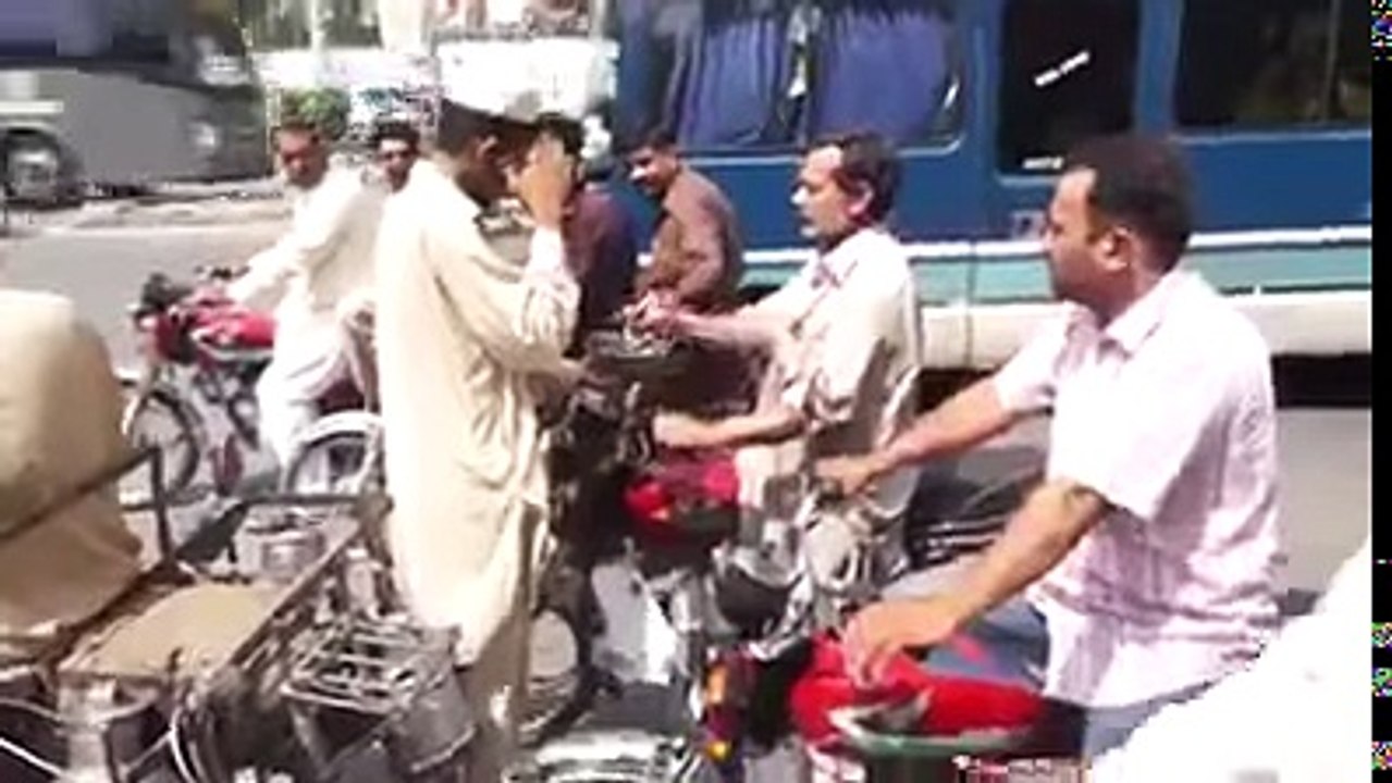 ‫یہ وڈیو نہں دیکھی تو کچھ نہں دیکھا‬