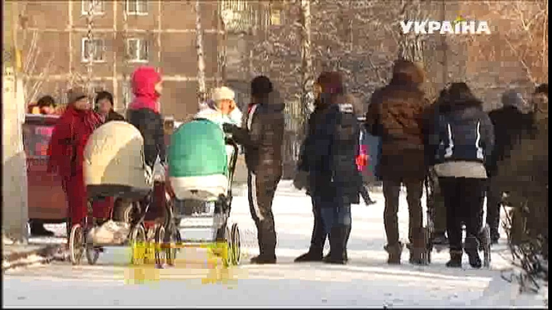 ⁣Мой парень пугает моих родителей! | Говорить Україна